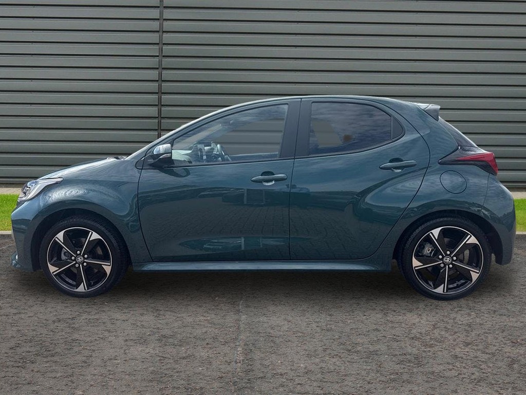 Toyota Yaris 1.5 Vvt-h Excel Hatchback Hybrid E Cvt GY25TVT Green #6