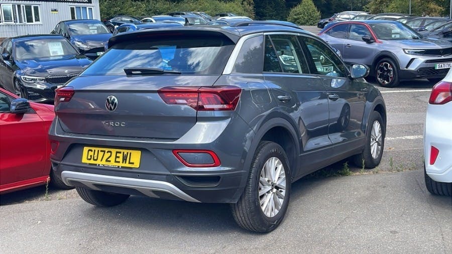Volkswagen T-Roc 1.0 Tsi Life Suv GU72EWL Grey #3