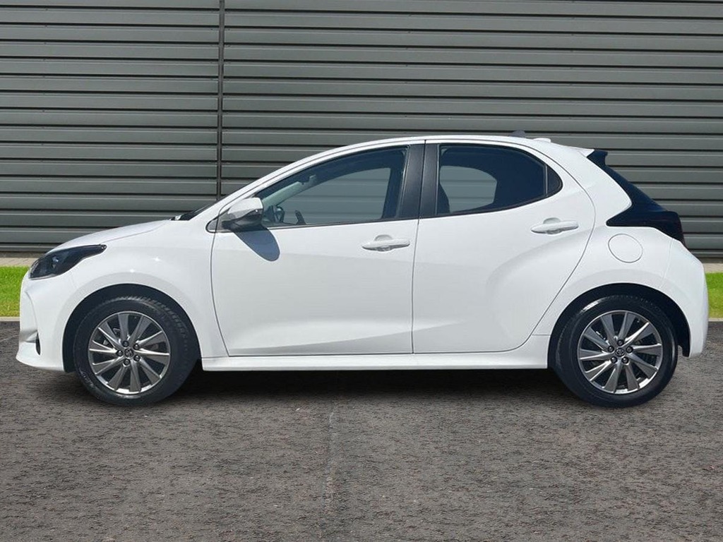 Toyota Yaris 1.5 Vvt-h Icon Hatchback Hybrid E Cvt White #6