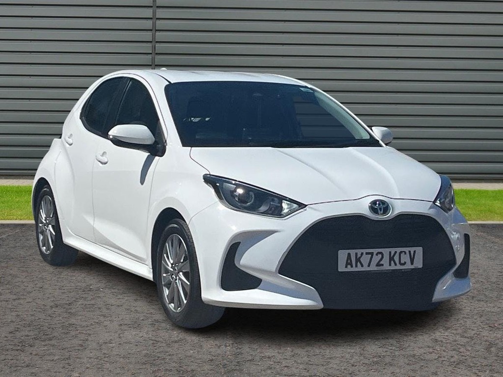 Toyota Yaris 1.5 Vvt-h Icon Hatchback Hybrid E Cvt White