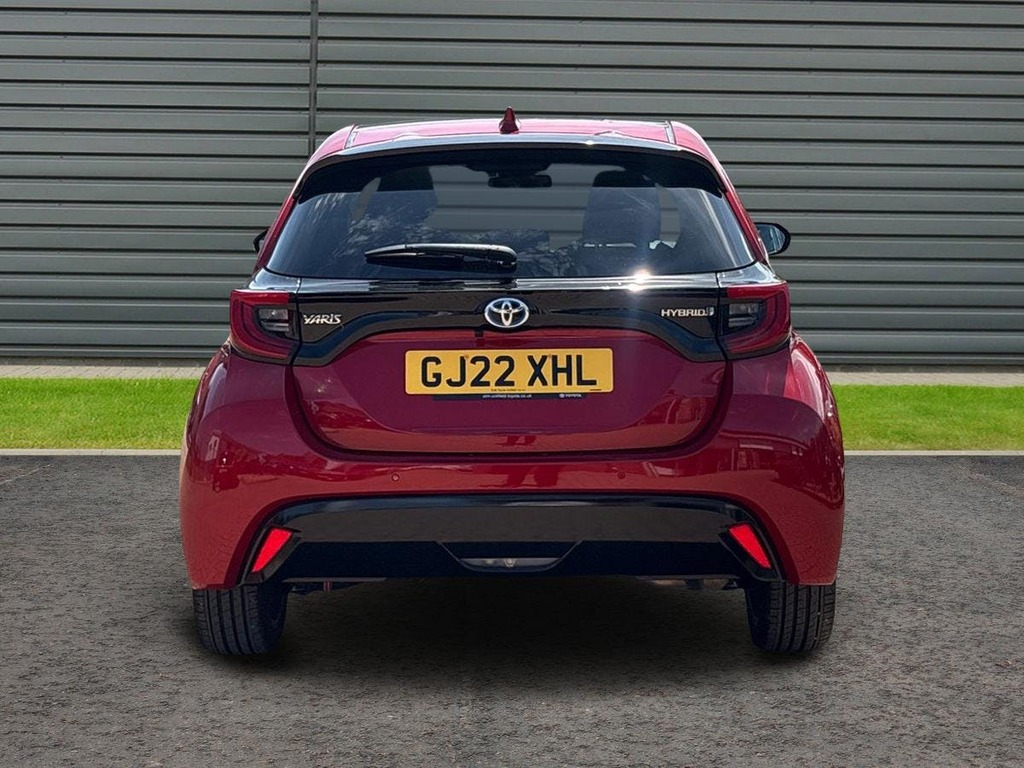 Toyota Yaris 1.5 Vvt-h Excel Hatchback Hybrid E Cvt GJ22XHL Red #4