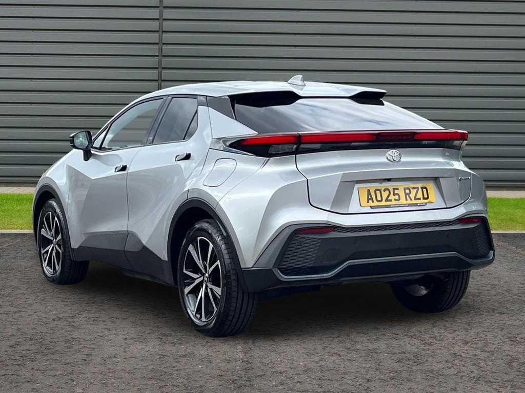 Toyota C-Hr 2.0 Vvt 13.6Kwh Design Suv Plug In Hybr Silver #5