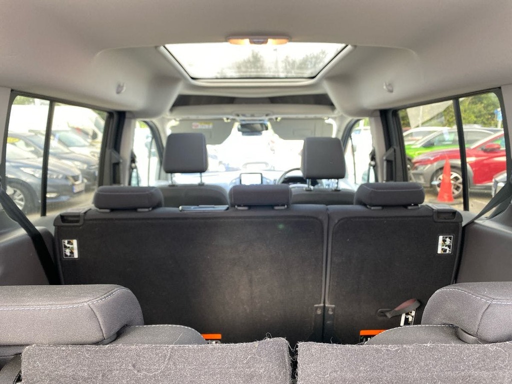 Ford Grand Tourneo Connect 1.5 Ecoblue 120 Zetec Powershift Blue #25
