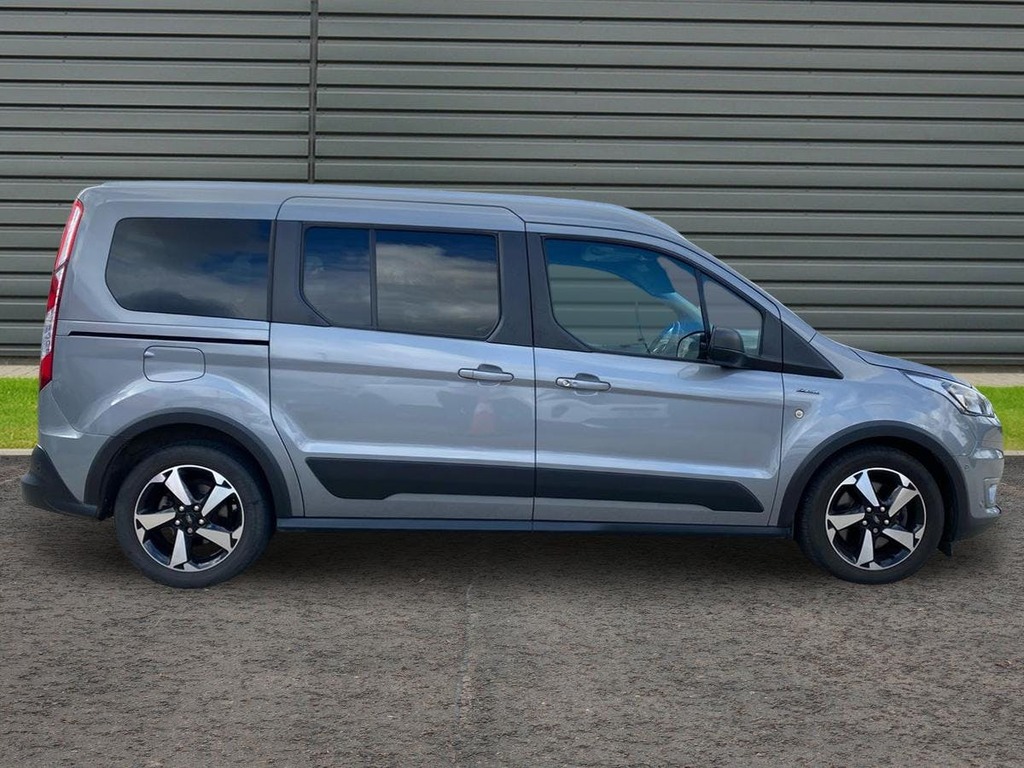 Ford Grand Tourneo Connect 1.5 Ecoblue Active Mpv Silver #2