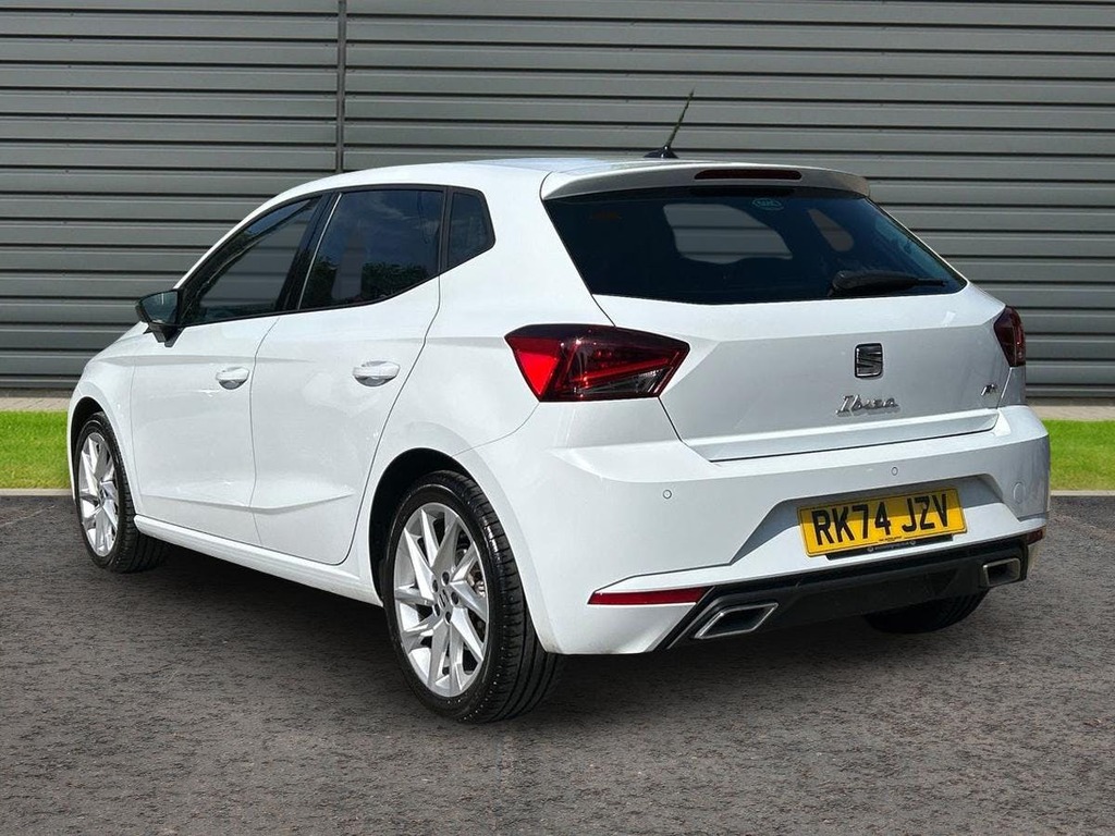 Seat Ibiza 1.0 Tsi Fr Hatchback White #5