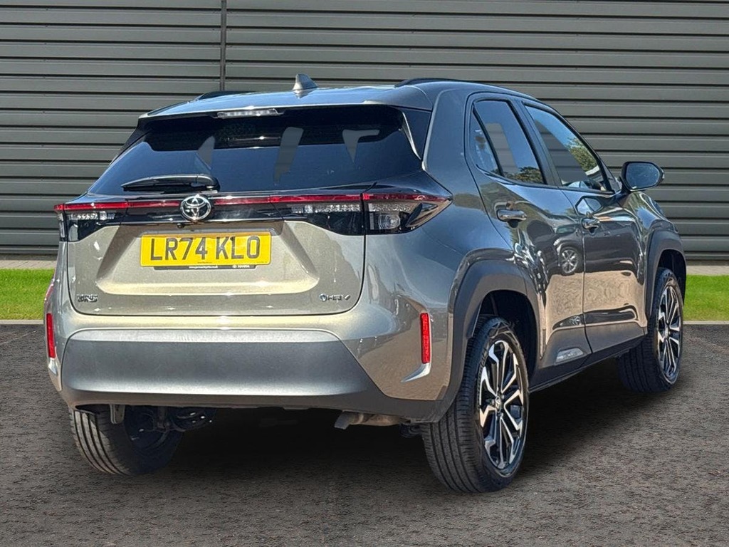Toyota Yaris Cross 1.5 Vvt-h Design Suv Hybrid E Cvt LR74KLO Brown #3