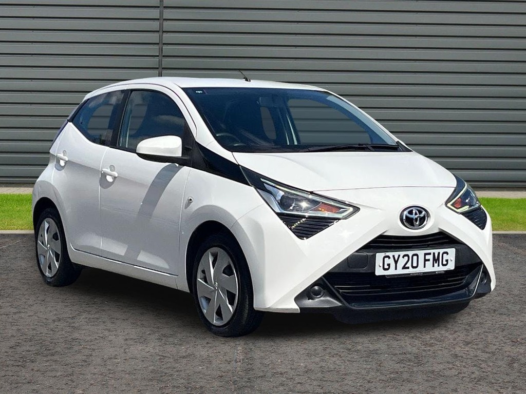 Toyota Aygo 1.0 Vvt I X Play Hatchback White