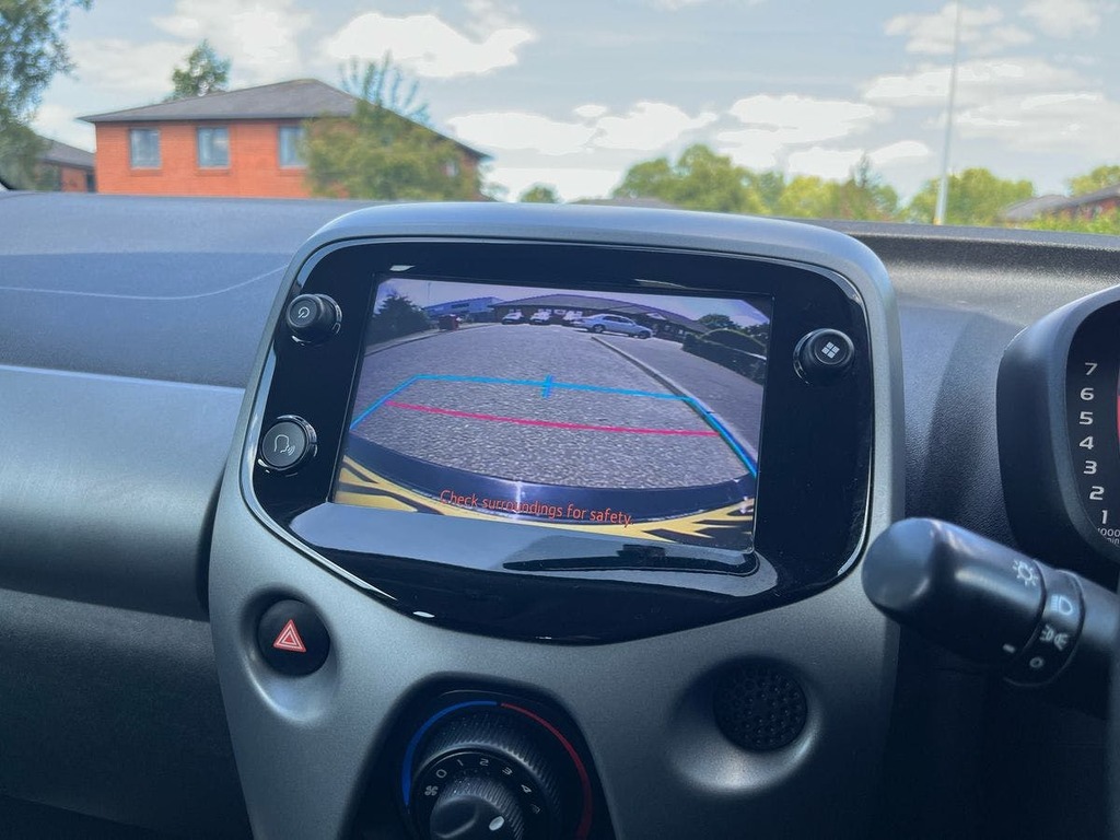 Toyota Aygo 1.0 Vvt-i X-play Tss X-shift Grey #18