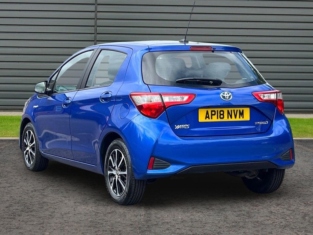 Toyota Yaris 1.5 Vvt-h Icon Tech Hatchback Hybrid E Blue #5