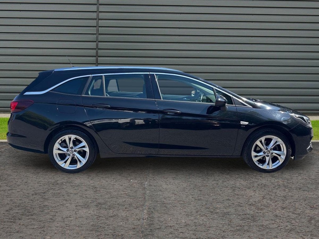 Vauxhall Astra 1.2 Turbo Sri Nav Sports Tourer GY70UOT Black #2