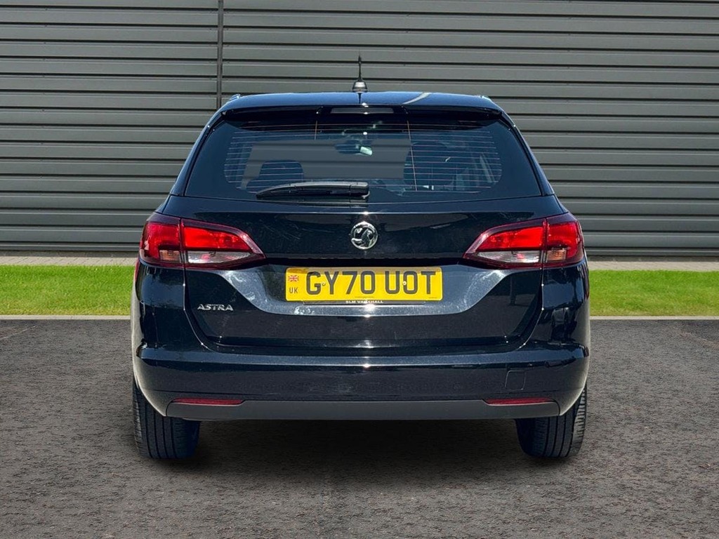 Vauxhall Astra 1.2 Turbo Sri Nav Sports Tourer GY70UOT Black #4