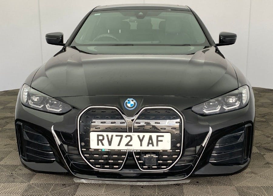 BMW i4 40 83.9Kwh M Sport Gran Coupe Ed Black #2