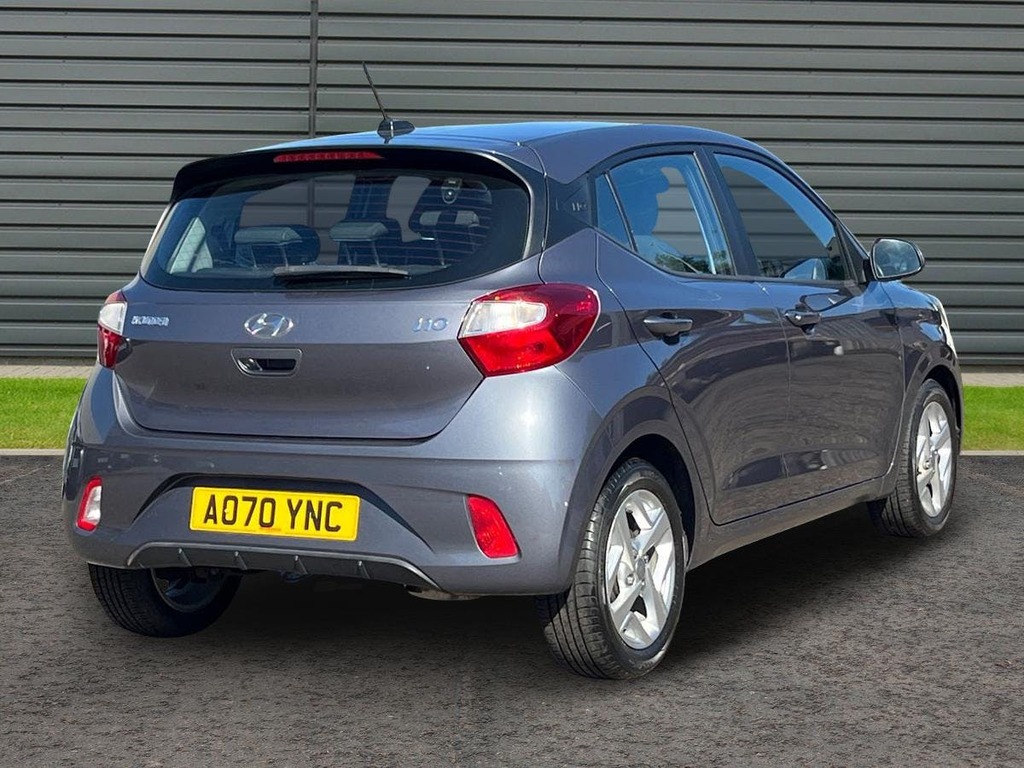 Hyundai I10 1.2 Se Connect Hatchback Grey #3