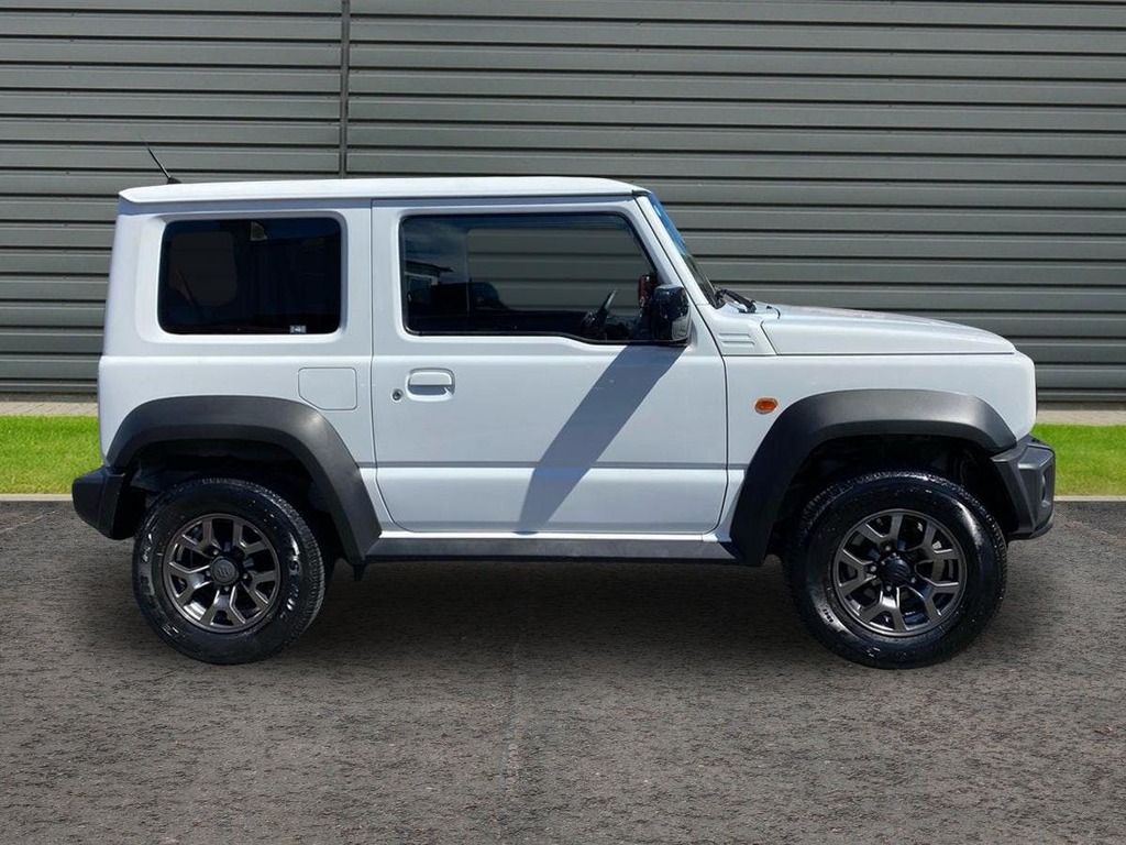 Suzuki Jimny 1.5 Sz5 Suv Allgrip White #2
