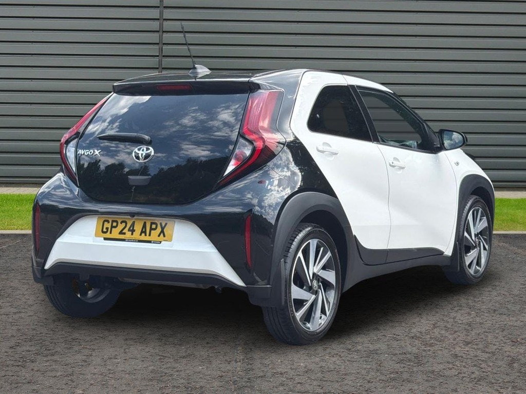 Toyota Aygo X 1.0 Vvt I Edge Hatchback X Shift Grey #3