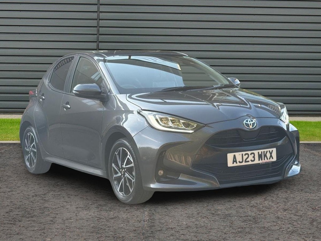 Toyota Yaris 1.5 Vvt-h Design Hatchback Hybrid E Cvt Grey
