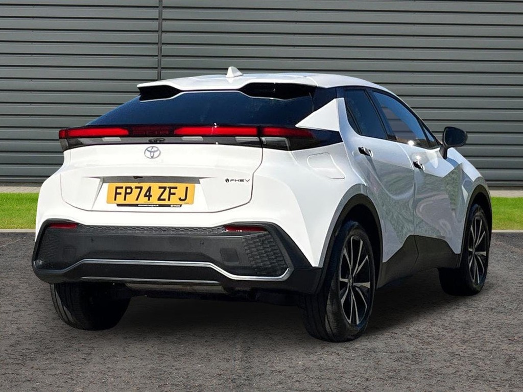 Toyota C-Hr 2.0 Vvt 13.6Kwh Design Suv Plug In Hybr White #3