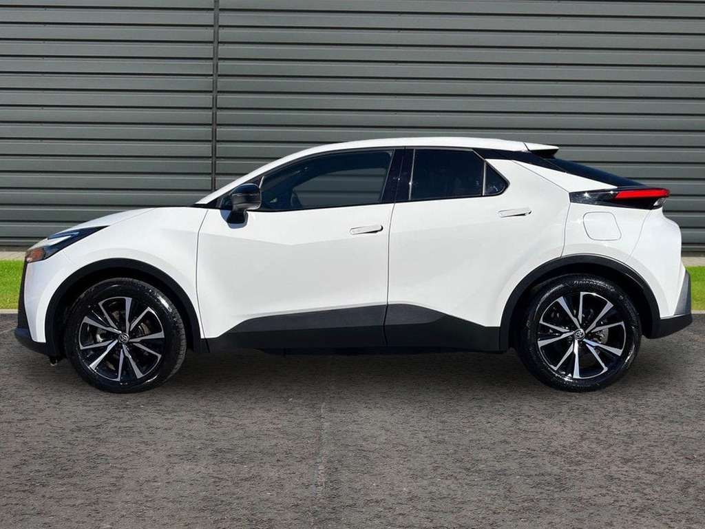 Toyota C-Hr 2.0 Vvt 13.6Kwh Design Suv Plug In Hybr White #6