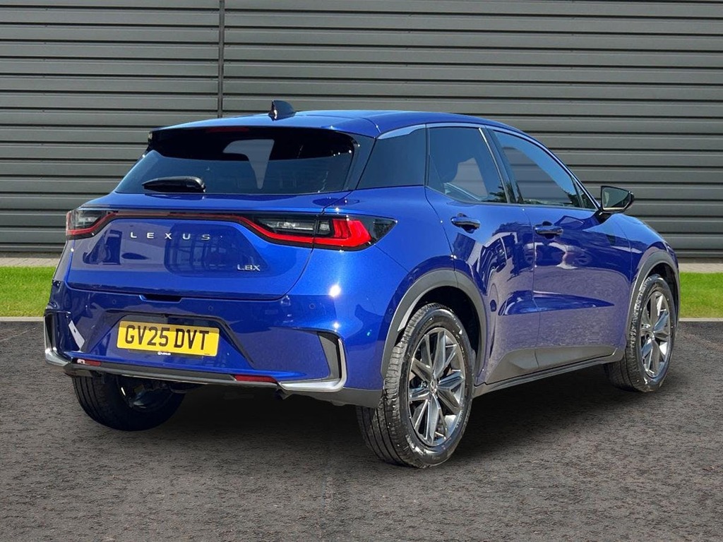 Lexus LBX 1.5 Vvt Ie Takumi Suv Hybrid E Cvt Blue #3