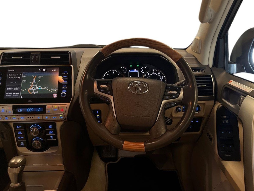 Toyota Land Cruiser 2.8 D-4d 204 Invincible 7 Seats Brown #10