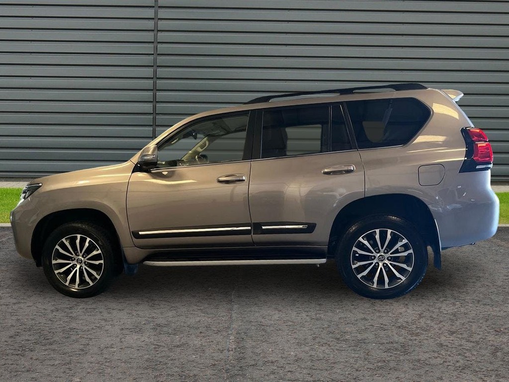 Toyota Land Cruiser 2.8D Invincible Suv 4Wd  #6