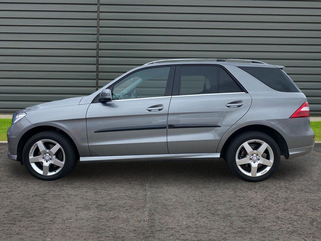 Mercedes-Benz M Class 3.0 Ml350 V6 Bluetec Amg Sport Suv G Tr Silver #6