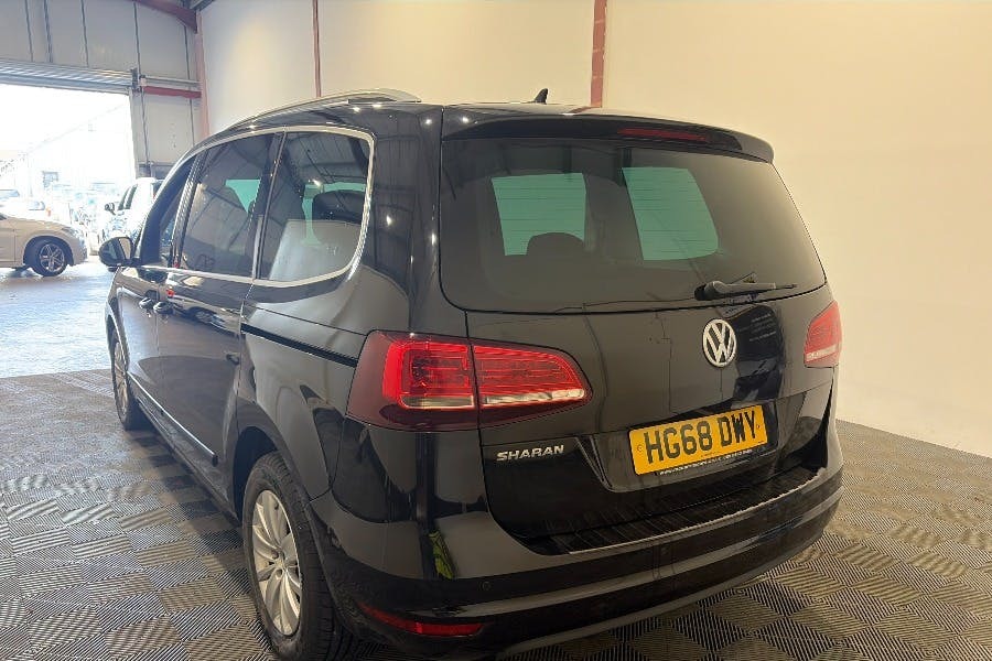 Volkswagen Sharan 1.4 1.4 Tsi Se Nav Mpv Dsg Black #2