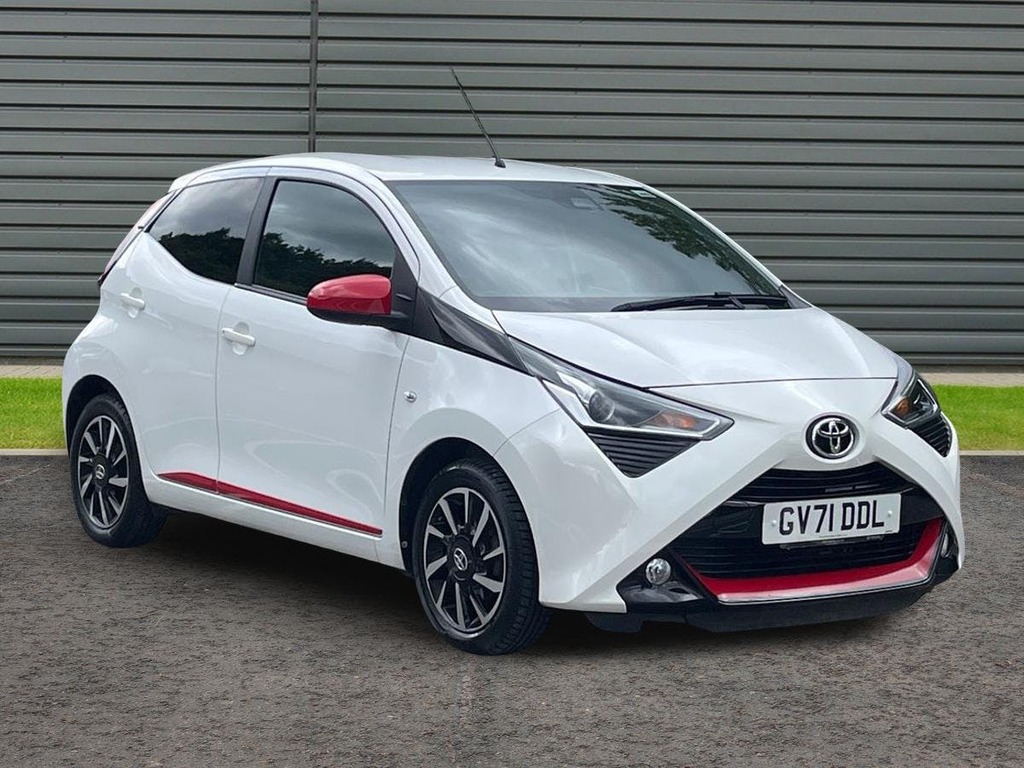 Toyota Aygo 1.0 Vvt I X Trend Hatchback X Shift White