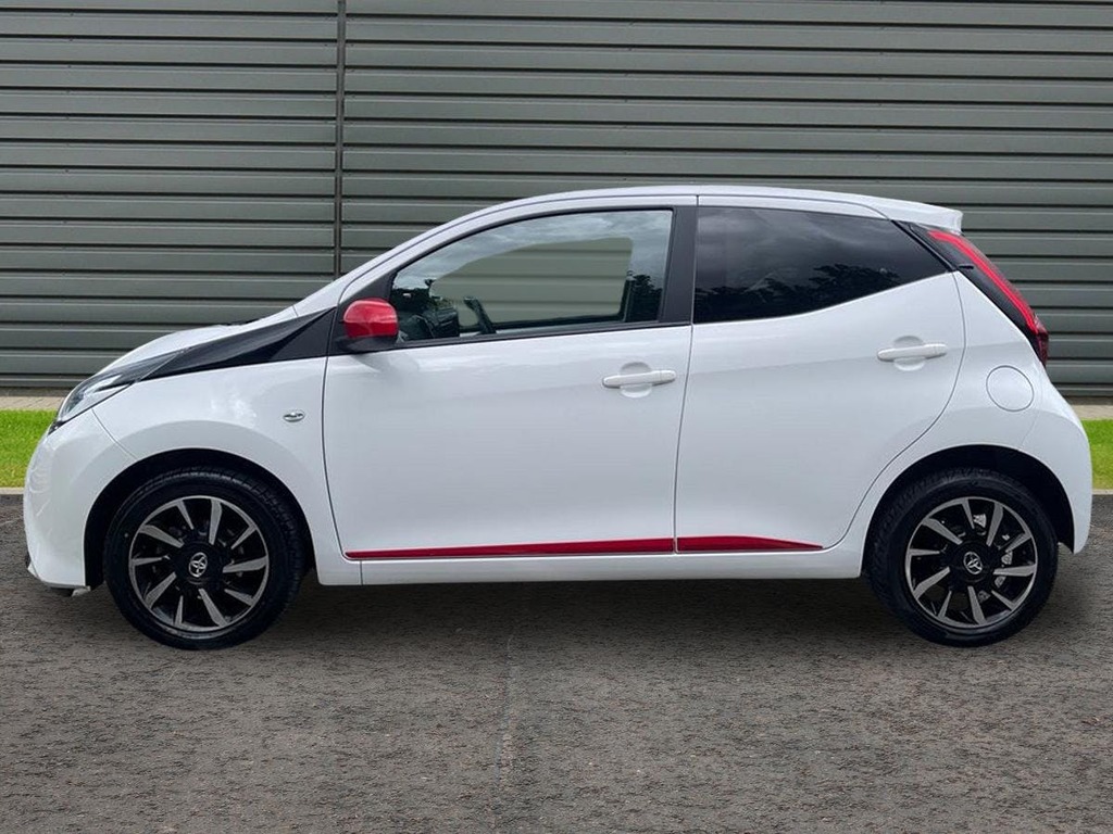 Toyota Aygo 1.0 Vvt I X Trend Hatchback X Shift White #6