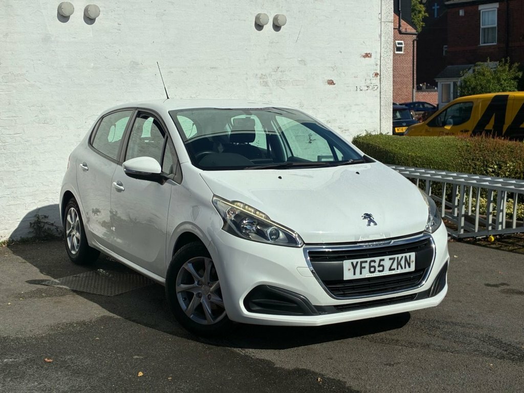 Peugeot 208 1.2L Active White #2