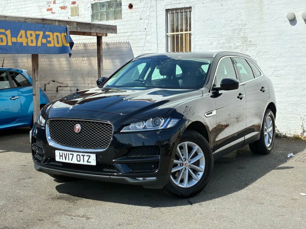 Jaguar F-Pace 2L Prestige Black #4