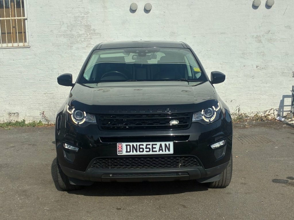 Land Rover Discovery Sport 2L Hse Luxury Black #3