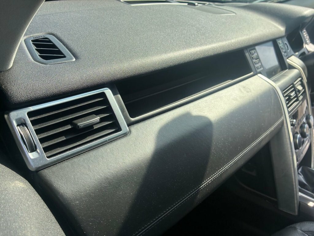 Land Rover Discovery Sport Suv Black #24