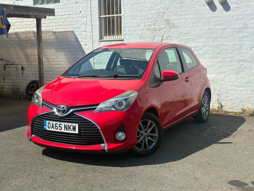 Toyota Yaris 1L Icon Red #6