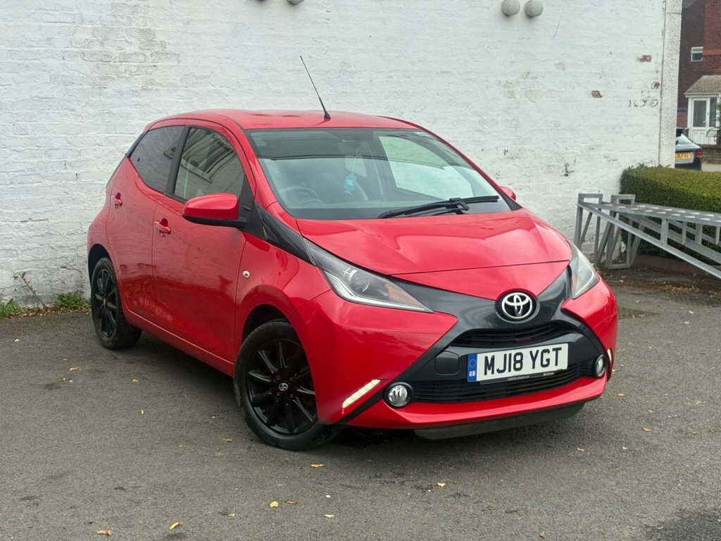 Toyota Aygo 1L X-style Red #2