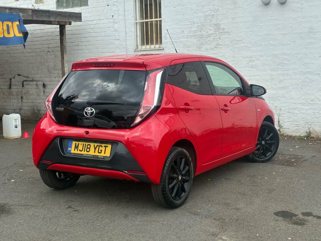 Toyota Aygo 1.0 Vvt-i X-clusiv Euro 6 Safety Sense Silver #12