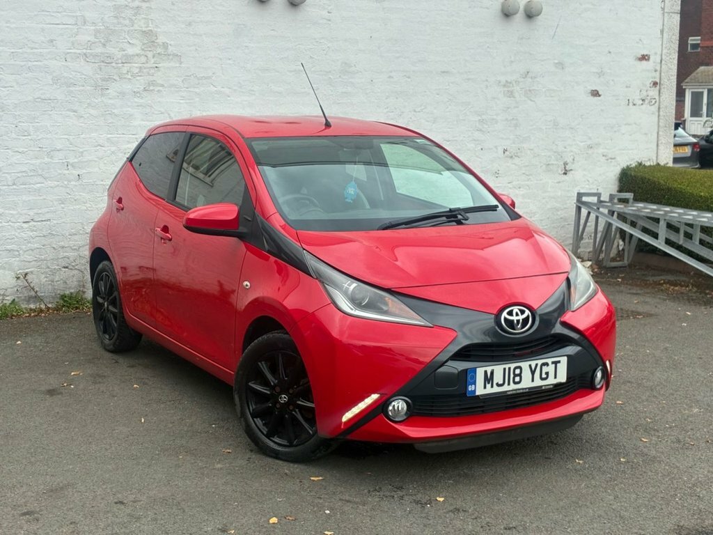 Toyota Aygo 1L X-style Red