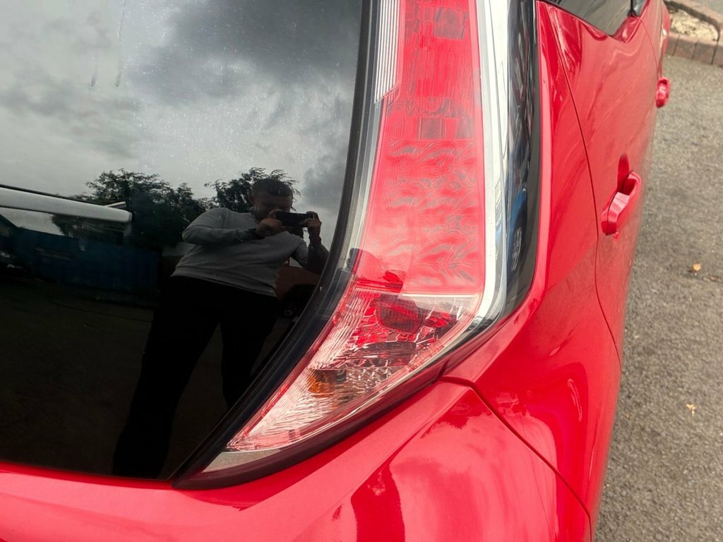 Toyota Aygo 1.0 Vvt-i X-clusiv Euro 6 Safety Sense Silver #32