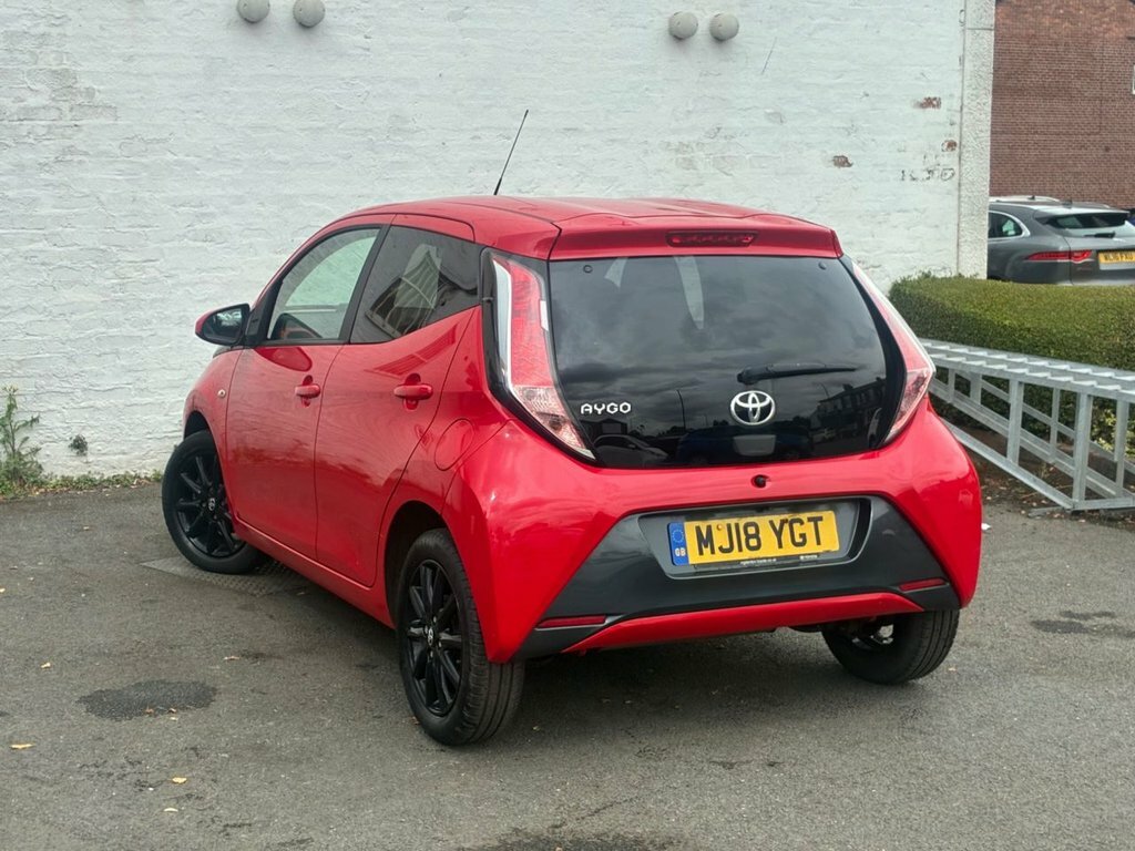 Toyota Aygo 1.0 Vvt-i X-clusiv Euro 6 Safety Sense Silver #9