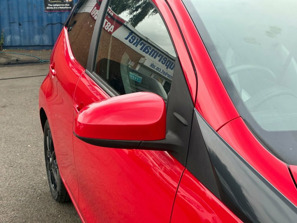 Toyota Aygo 1.0 Vvt-i X-clusiv Euro 6 Safety Sense Silver #29