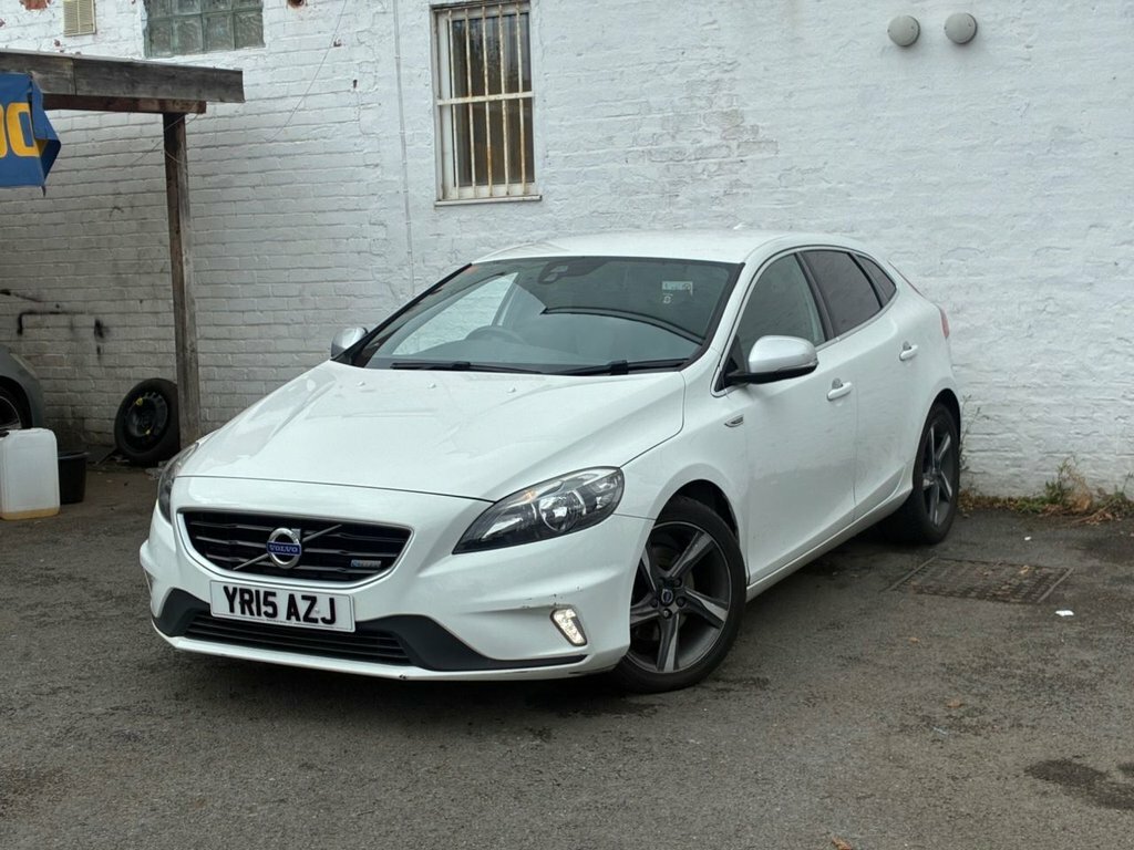 Volvo V40 1.6L R-design White #3