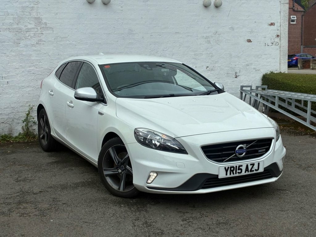 Volvo V40 1.6L R-design White #2