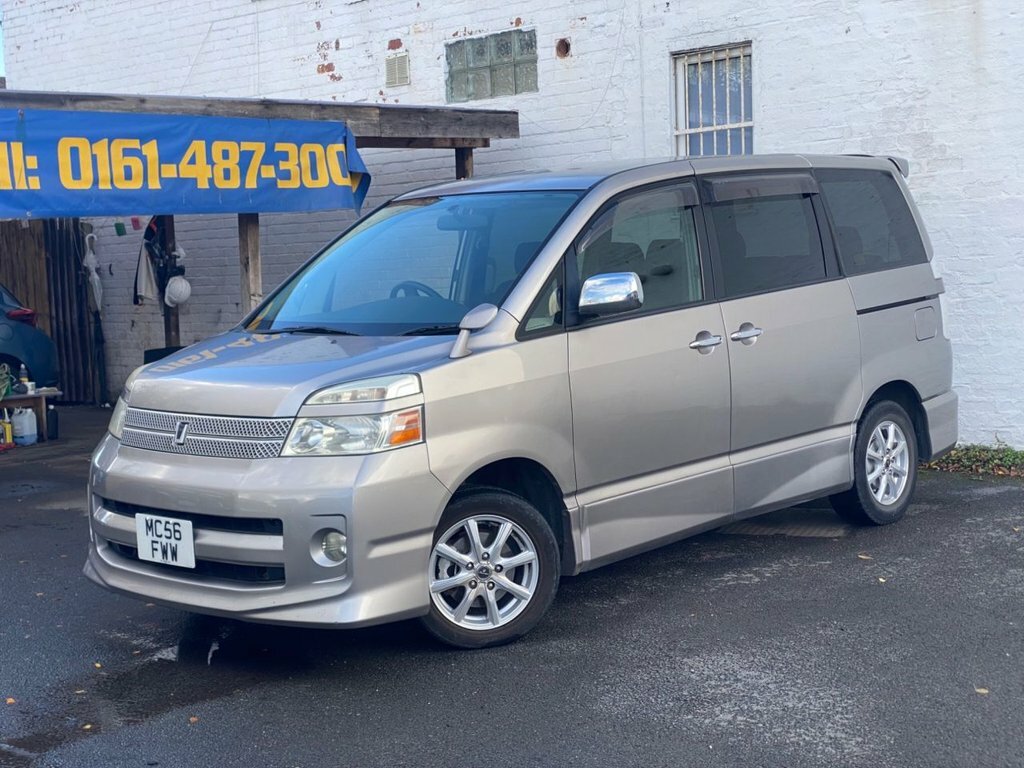 Toyota Noah Mpv MC56FWW Grey #3