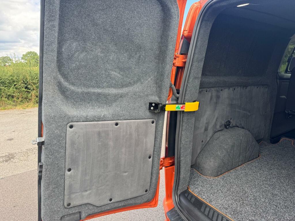 Ford Transit Custom 280 2.0 130 Ecoblue Trend L1 Low Roof Fwd Van With Red #32