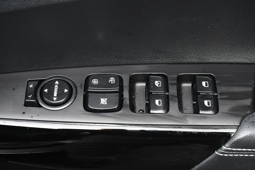 Kia Picanto 1.0 2 Full Warranty Until June 2029 Blue #14