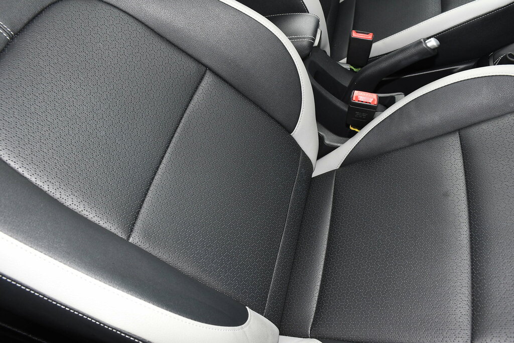 Kia Picanto 1.0 2 Full Warranty Until June 2029 Blue #8