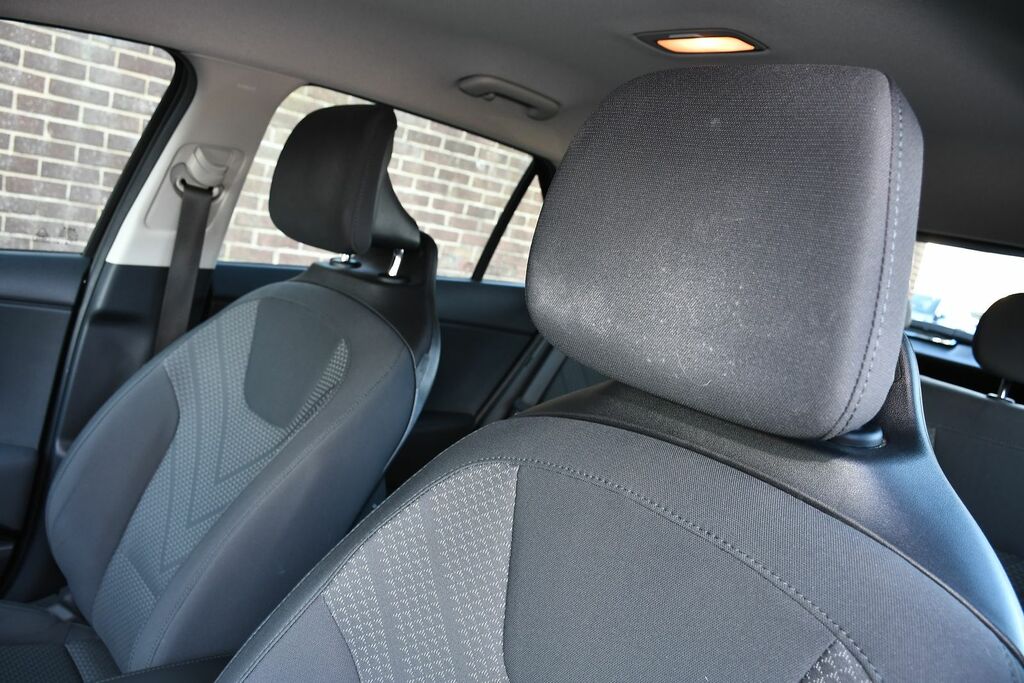 Kia Niro Kia Niro 1.6 Gdi 4 Suv Hybrid Dct Euro Silver #7