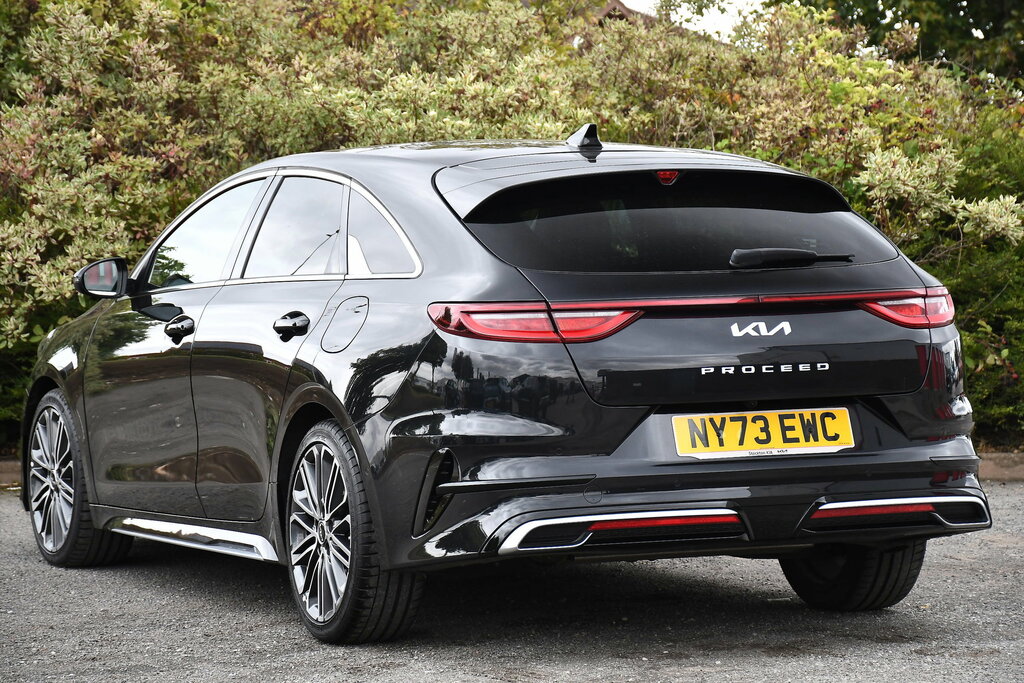 Kia Proceed 1.5 T-gdi Gt-line S Shooting Brake Dct Black #3