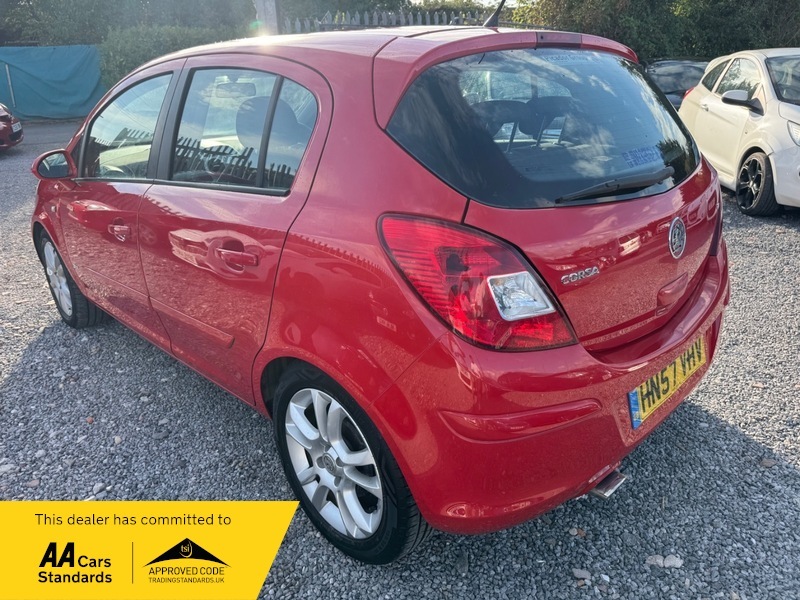 Vauxhall Corsa 1.2I 16V Club Easytronic Silver #4