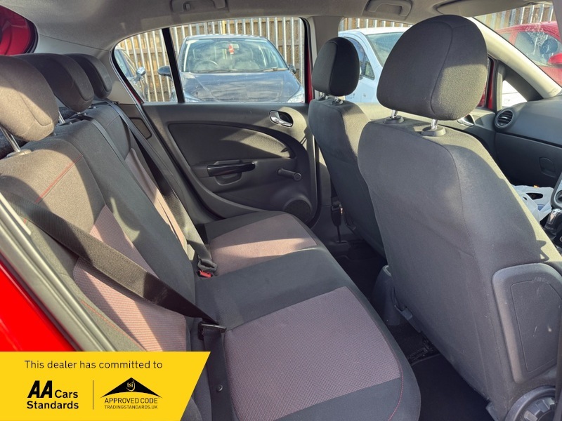Vauxhall Corsa 1.2I 16V Club Easytronic Silver #7